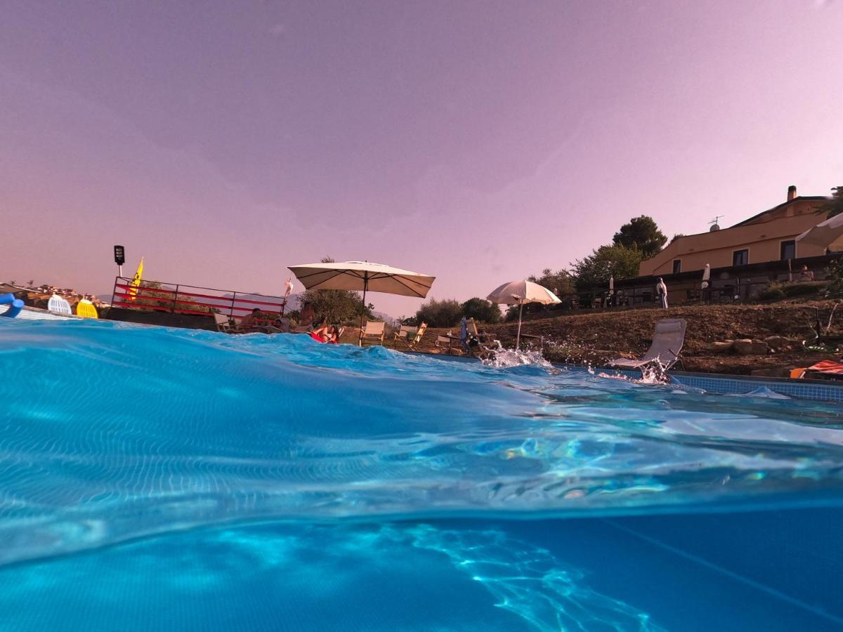 Agriturismo B&B Il Rifugio Di Nino Contursi Terme Eksteriør billede