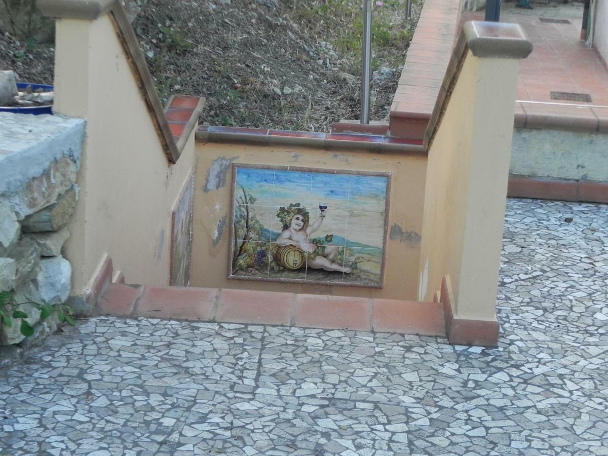 Agriturismo B&B Il Rifugio Di Nino Contursi Terme Eksteriør billede